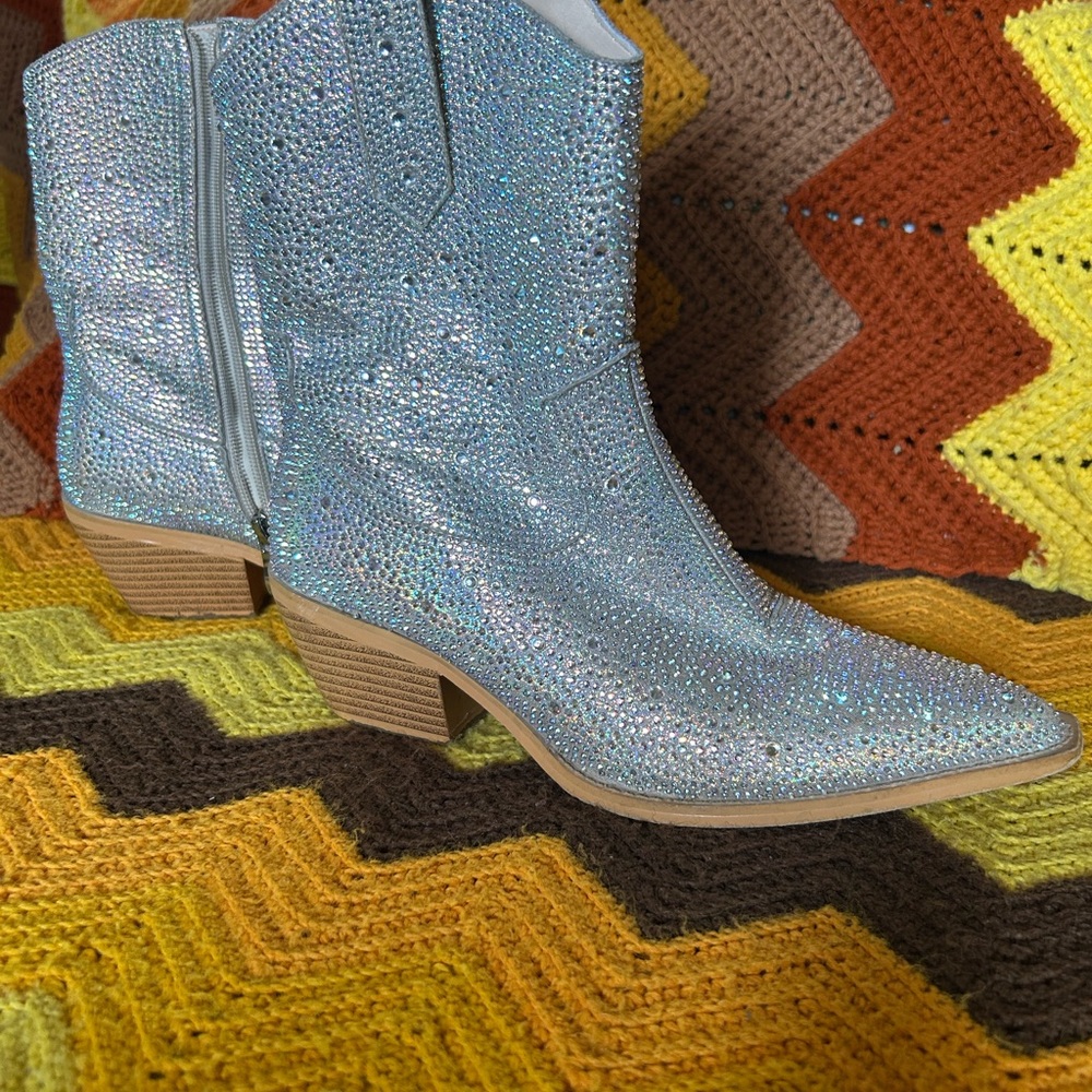 Sparkling Silver Women's Boots